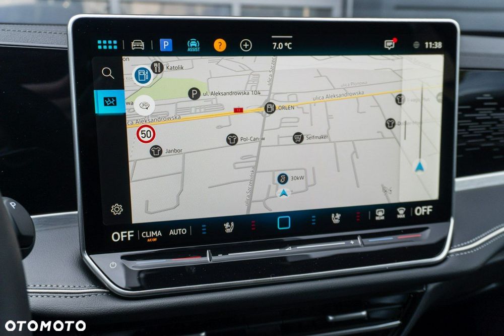 Volkswagen Passat - 24