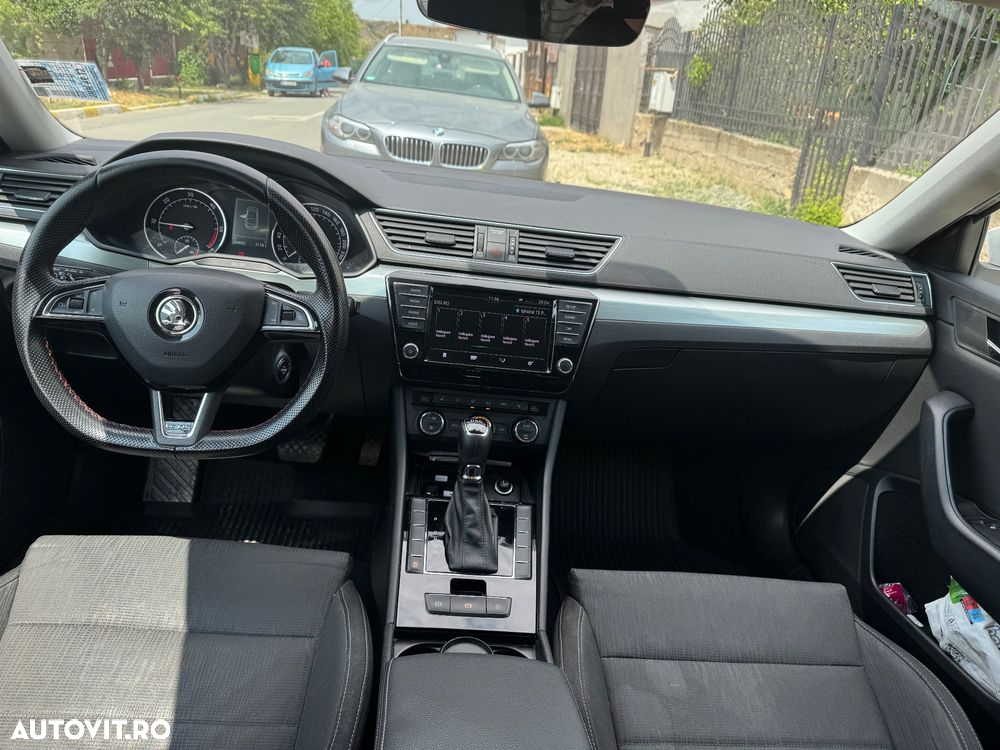 Skoda Superb 2.0 TDI DSG Ambition - 6