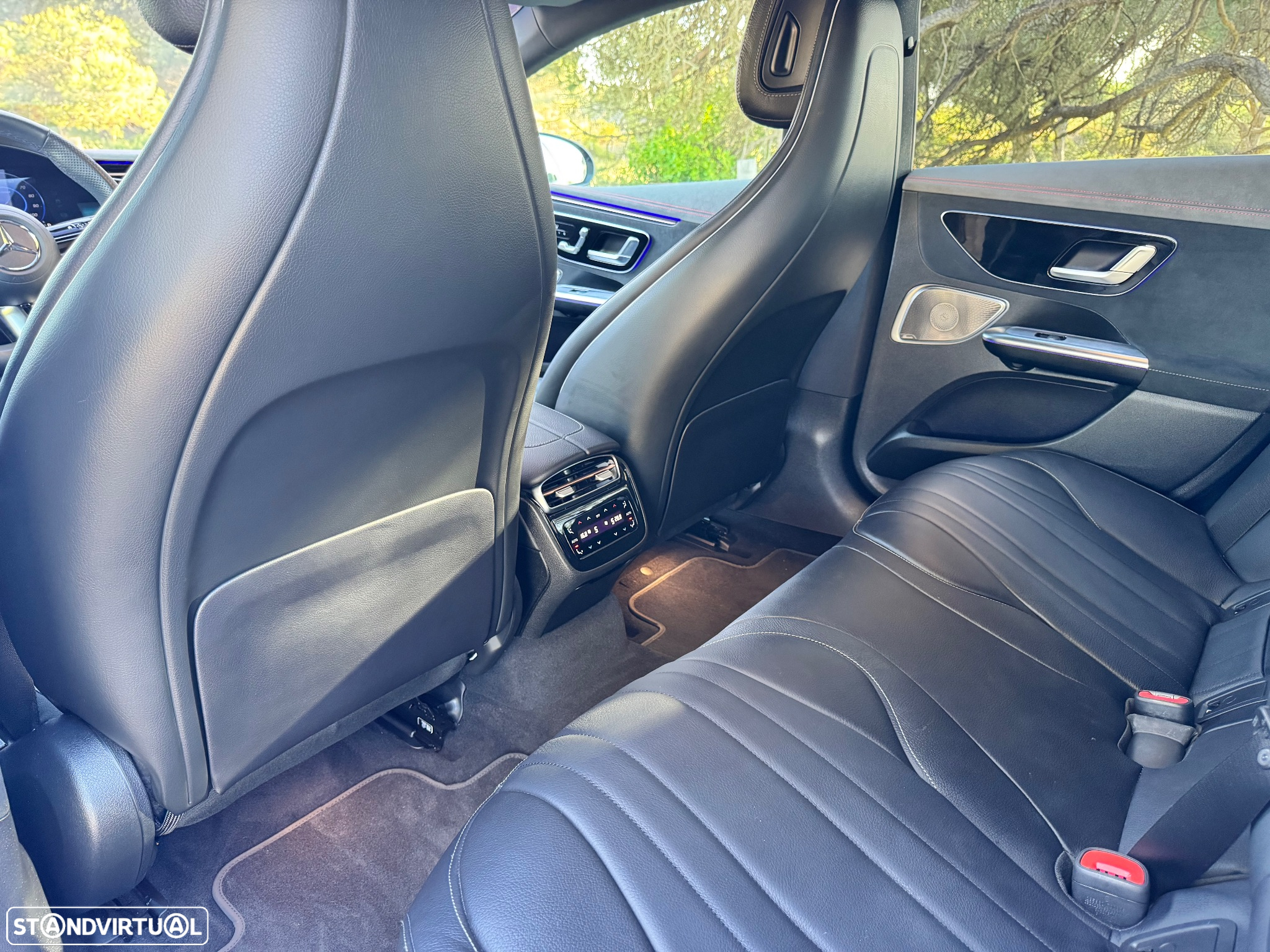 Mercedes-Benz EQE 500 4Matic AMG Line - 12