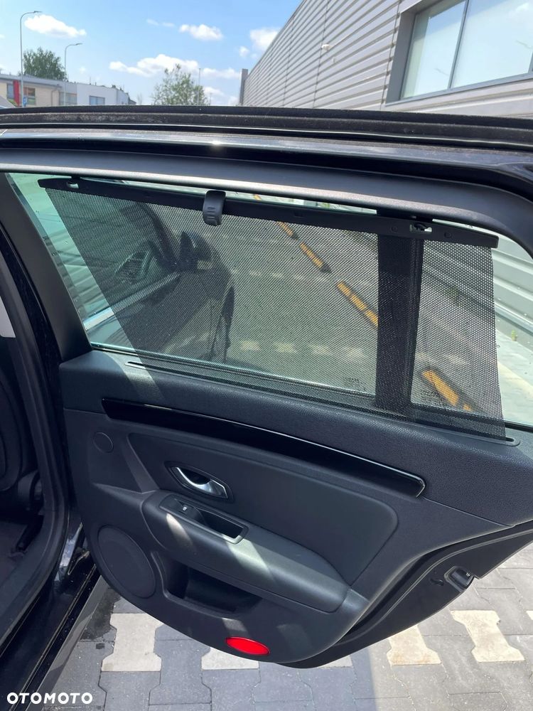 Renault Laguna 2.0 dCi Bose Edition - 10