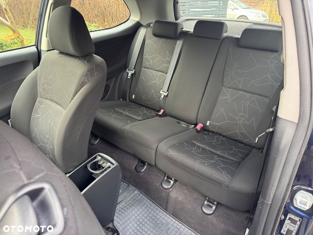 Toyota Auris 1.33 VVT-i - 21