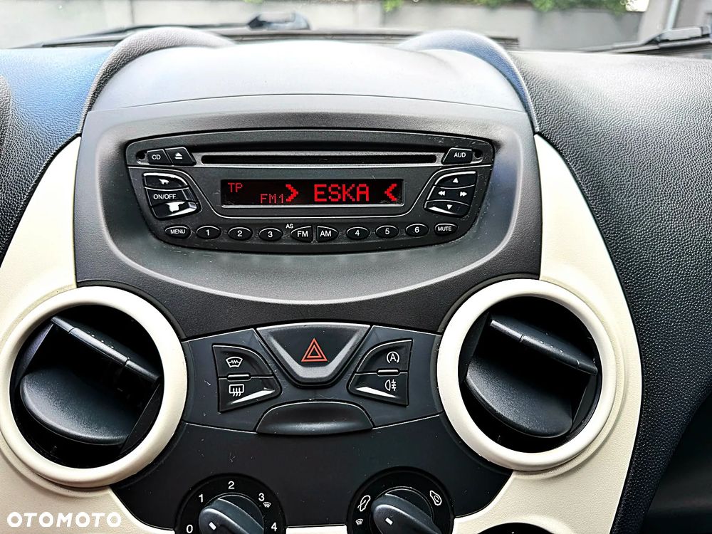 Ford KA 1.2 Start-Stopp-System Titanium - 25