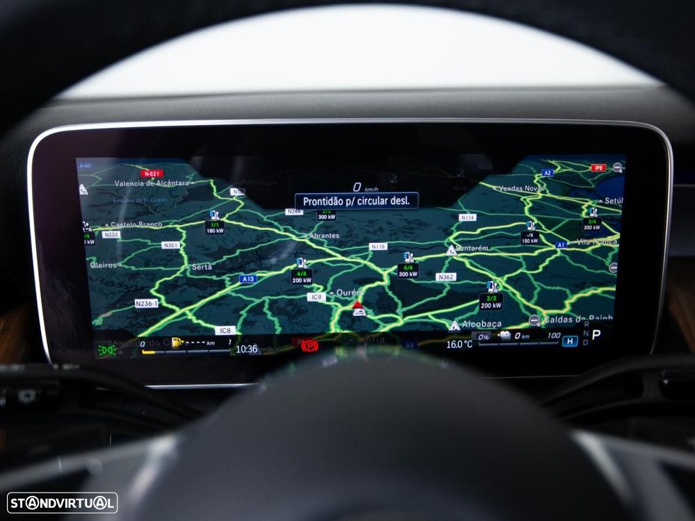 Mercedes-Benz GLC 300 e 4Matic 9G-TRONIC Edition Avantgarde - 36