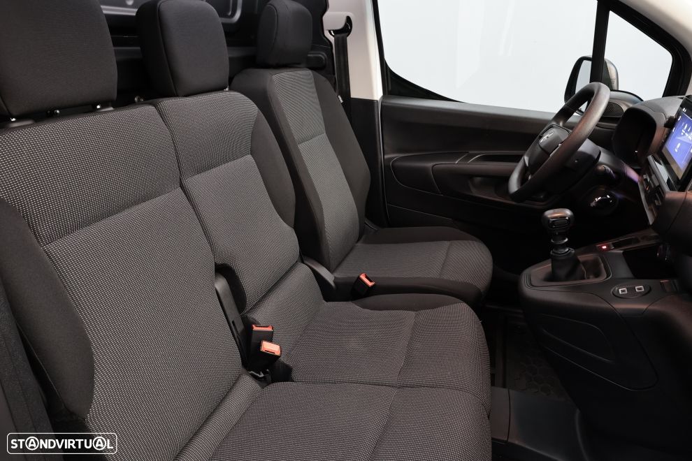 Opel Combo Cargo 1.5 D - 18