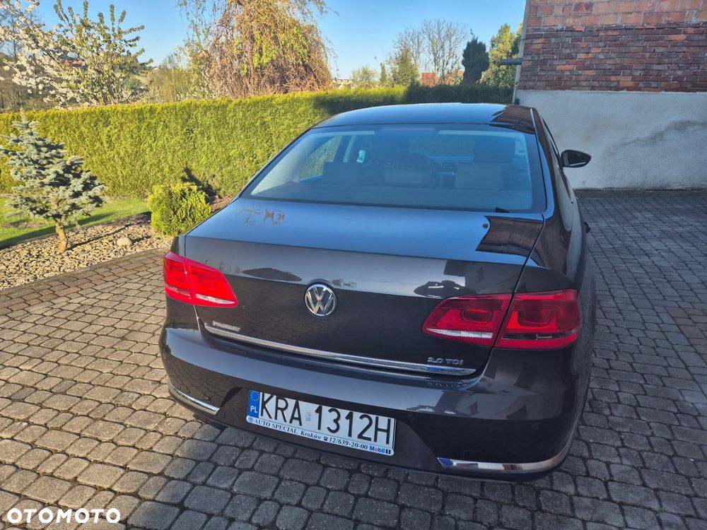 Volkswagen Passat 2.0 TDI Comfortline - 6