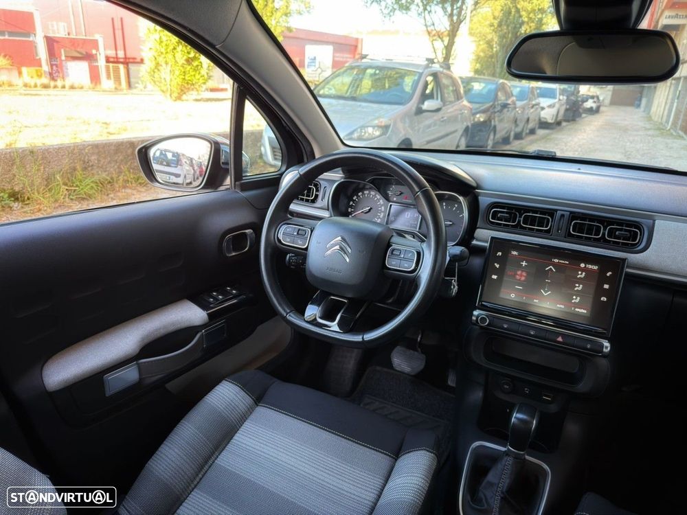 Citroën C3 1.2 PureTech Shine EAT6 - 17