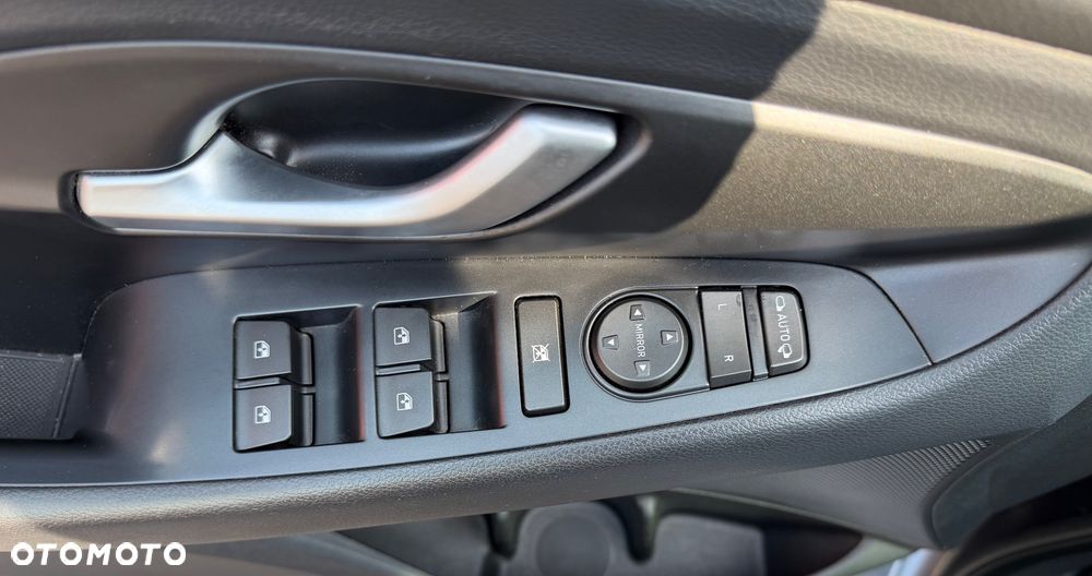 Hyundai i30 - 14