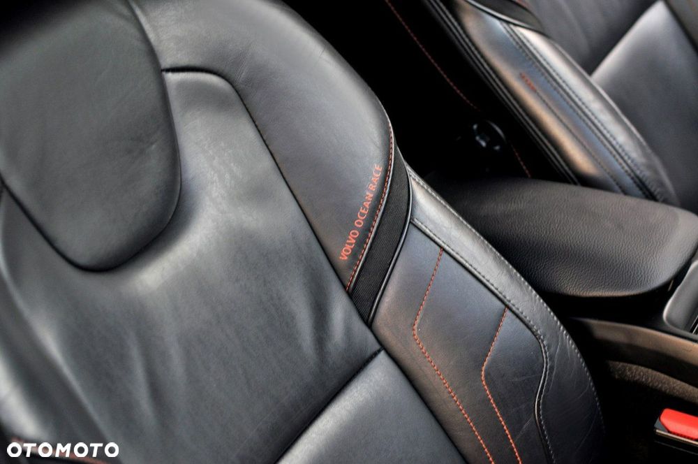 Volvo V40 D2 Drive-E Ocean Race - 23