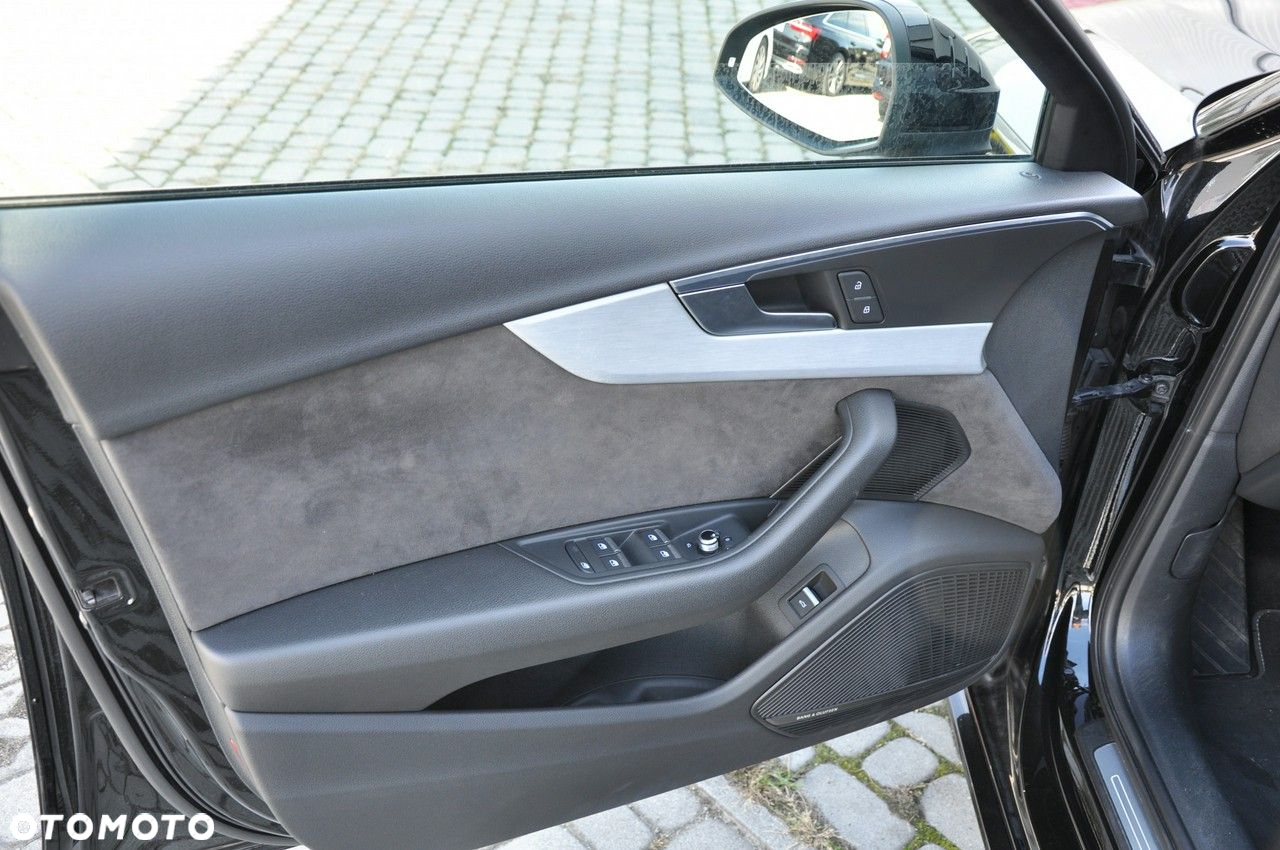 Audi A4 2.0 TDI Sport S tronic - 12
