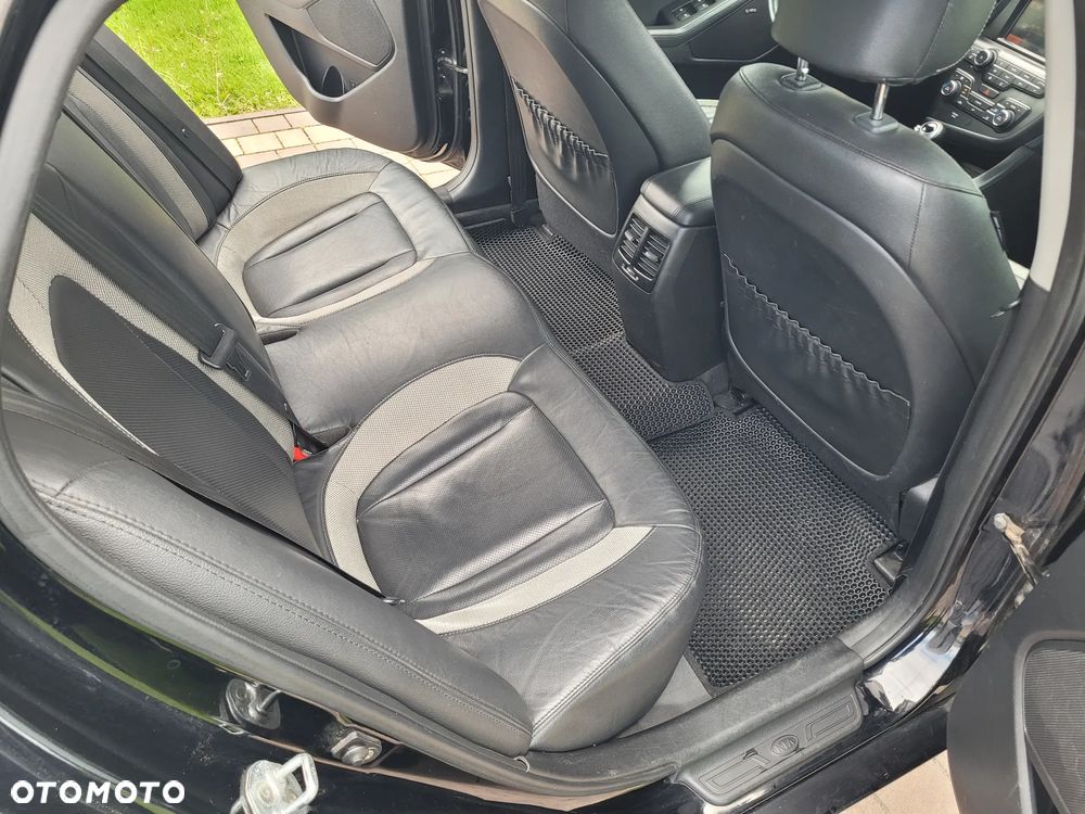 Kia Optima 1.7 CRDi M - 12