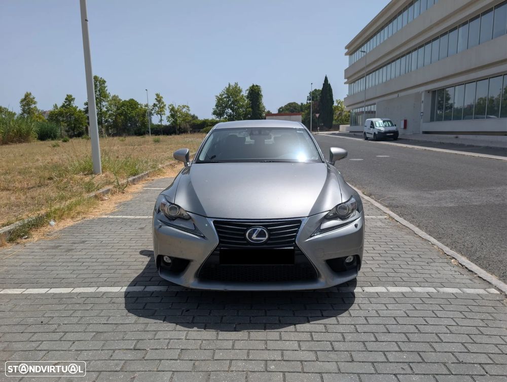 Lexus IS 300H Executive+ - 4