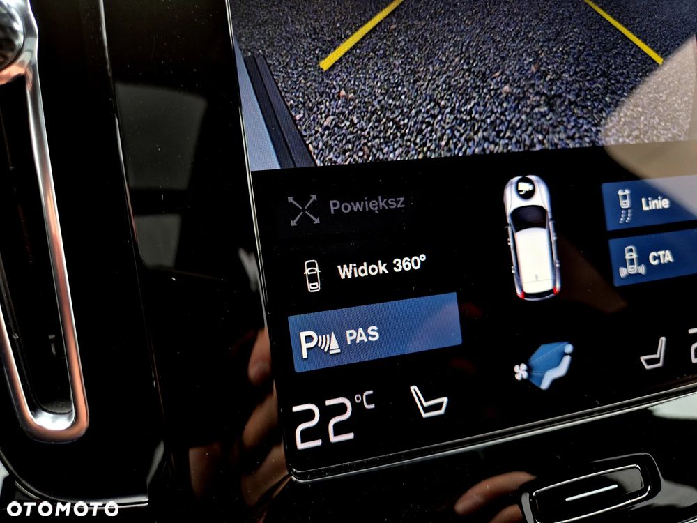 Volvo XC 40 T3 R-Design - 20