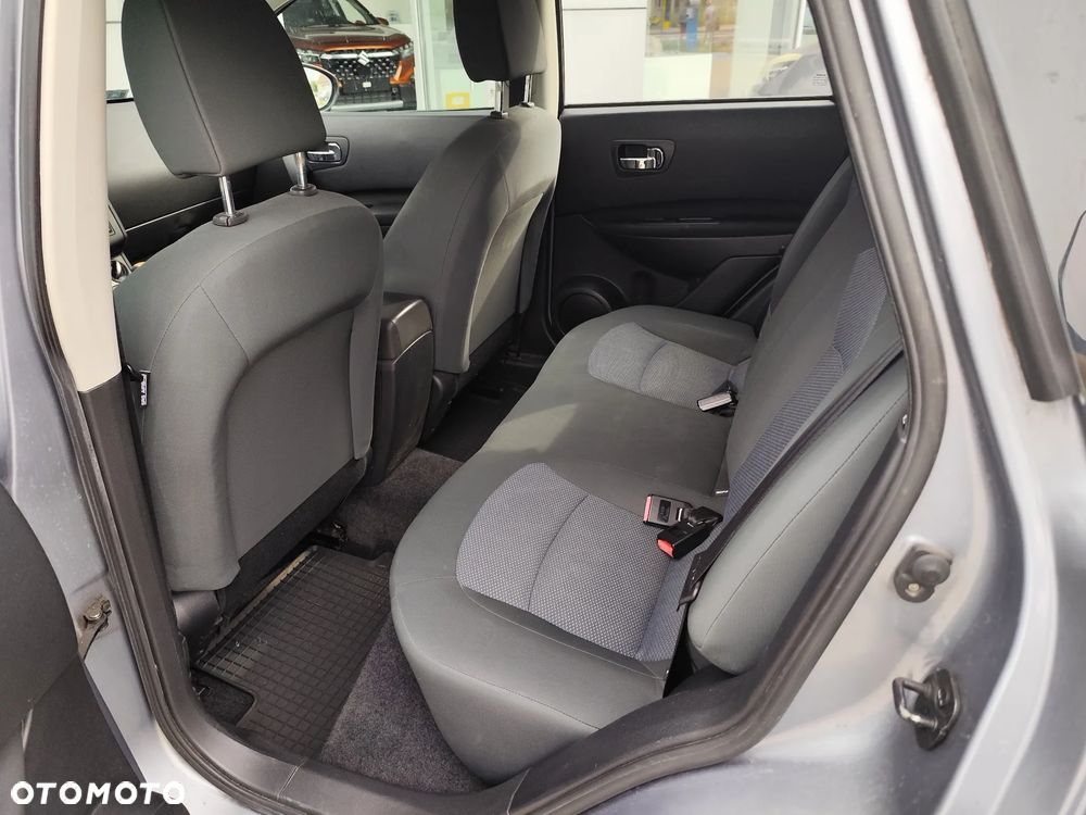 Nissan Qashqai 1.6 Visia - 9