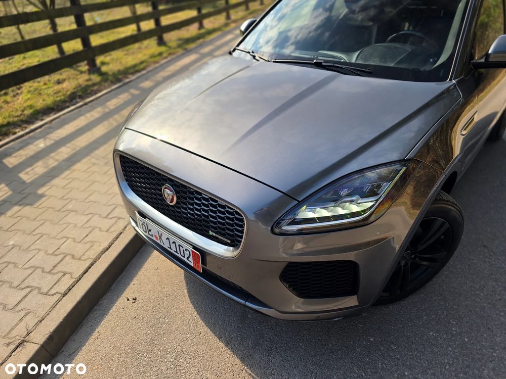 Jaguar E-Pace 2.0 i4D AWD R-Dynamic HSE - 37