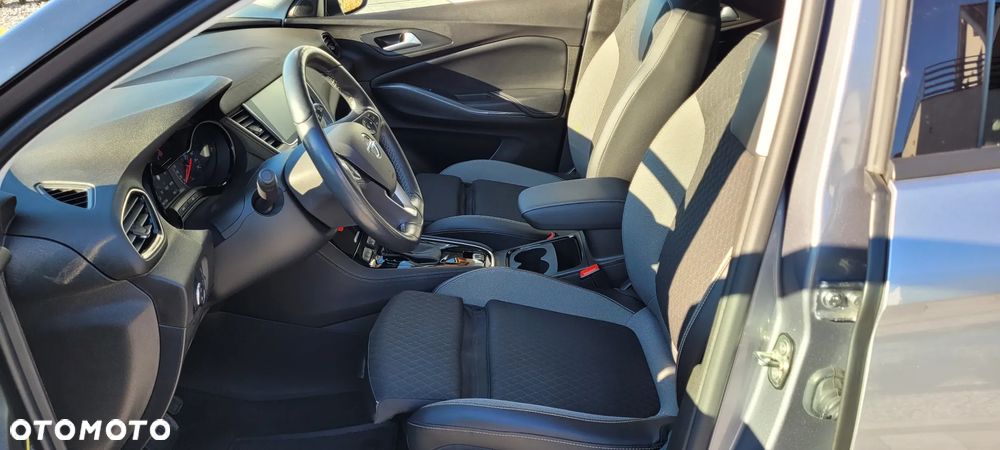 Opel Grandland X - 9