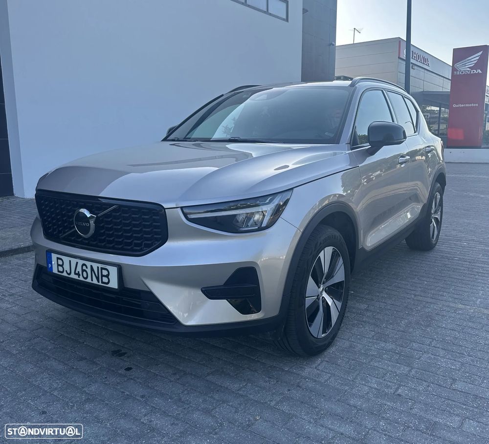 Volvo XC 40 1.5 T2 Plus Dark Auto - 1