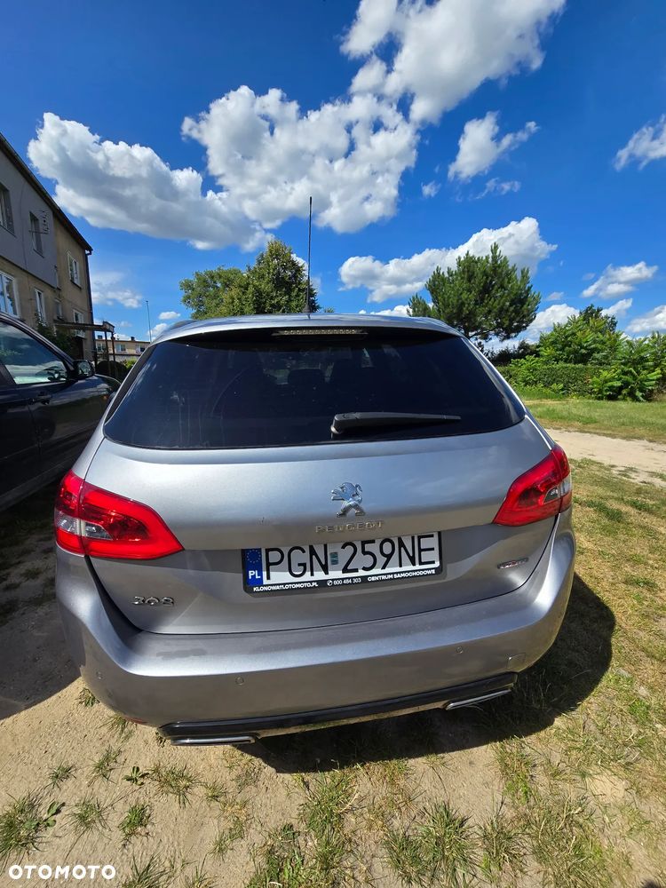 Peugeot 308 1.2 PureTech Allure S&S - 25