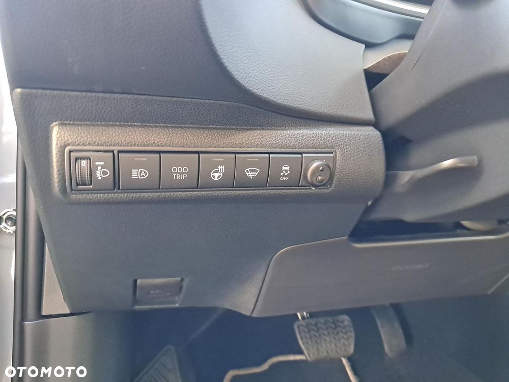 Toyota Corolla 1.8 Hybrid Style - 13