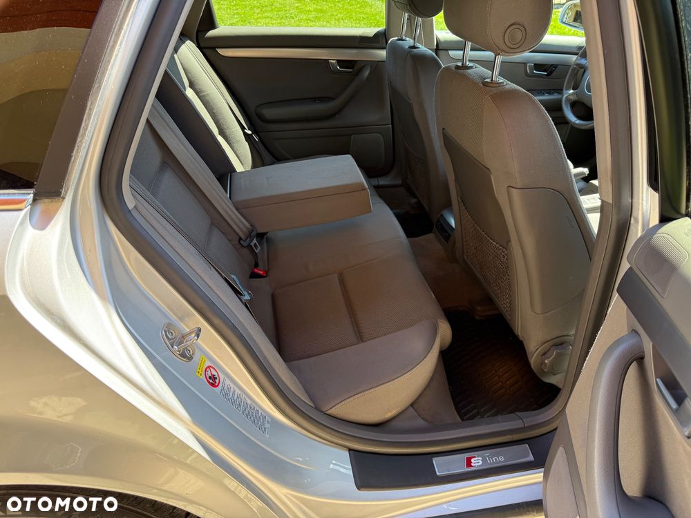 Audi A4 Avant 1.9 TDI quattro - 23