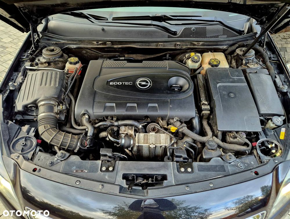 Opel Insignia 2.0 Bi Turbo CDTI 4x4 Country Tourer - 25