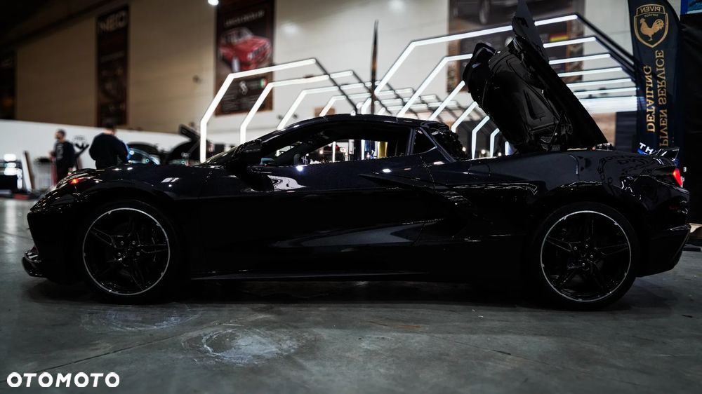Chevrolet Corvette - 3