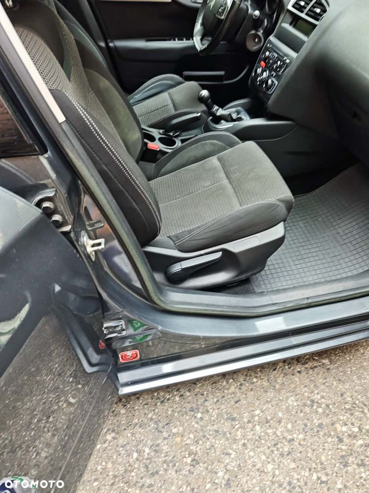 Citroën C4 1.6 HDi Seduction - 9