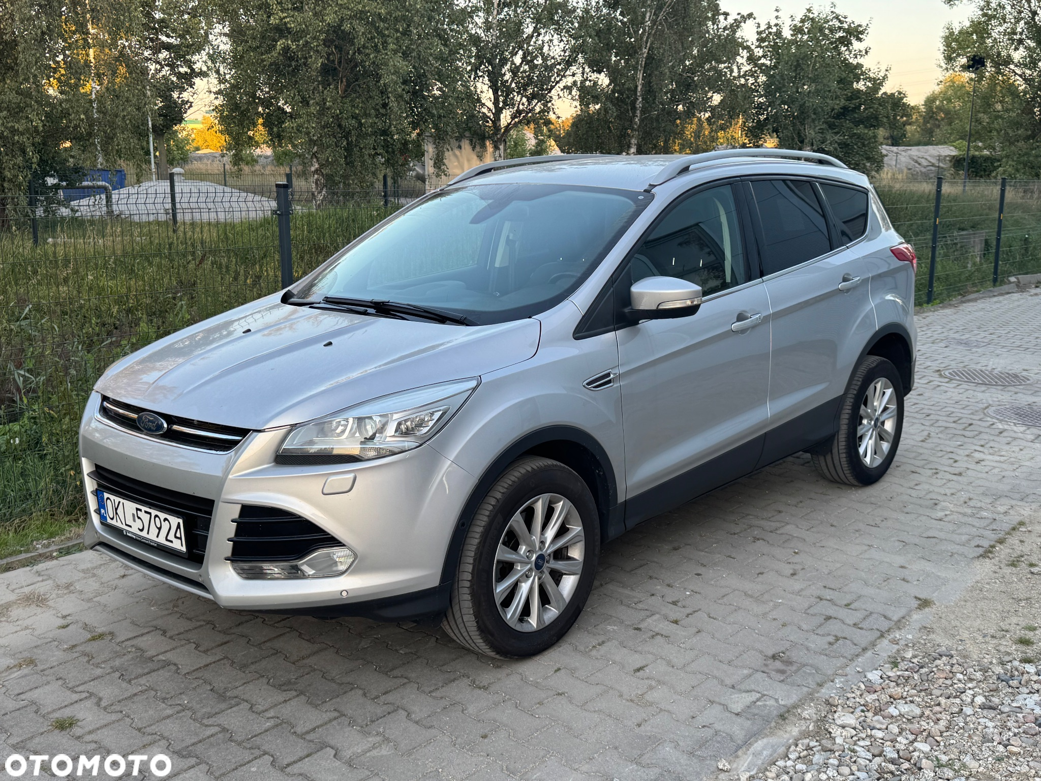 Ford Kuga 1.5 EcoBoost 4WD Titanium - 2