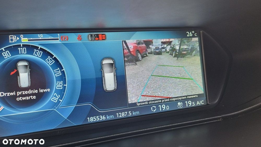 Citroën C4 Grand Picasso - 25