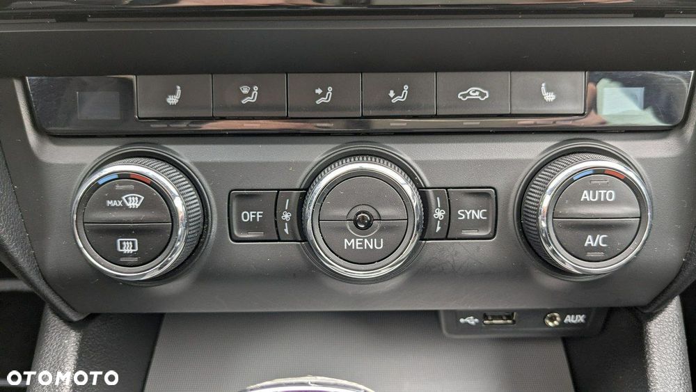 Skoda Octavia - 25