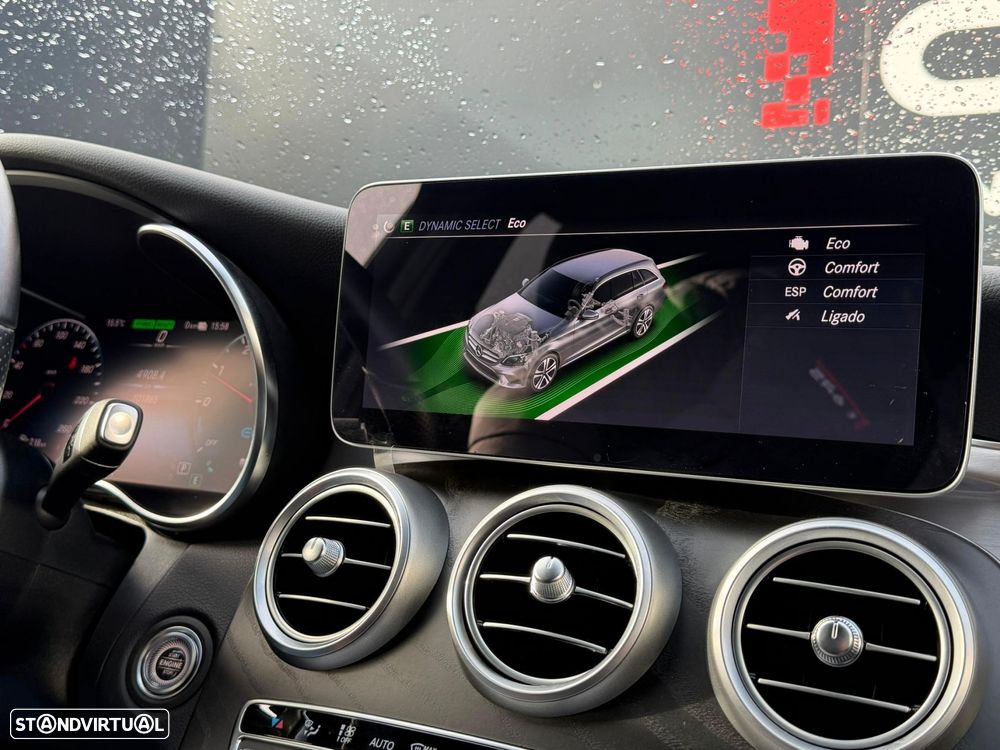 Mercedes-Benz C 300 de AMG Line - 18