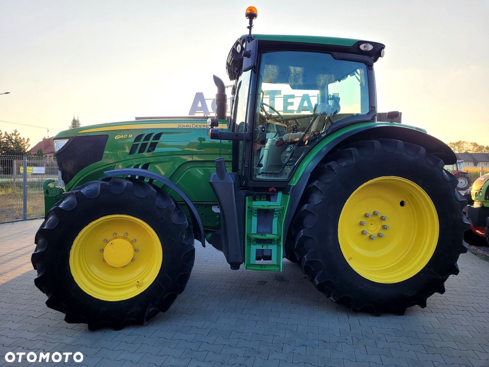 John Deere 6140 R PowerQuad - 12