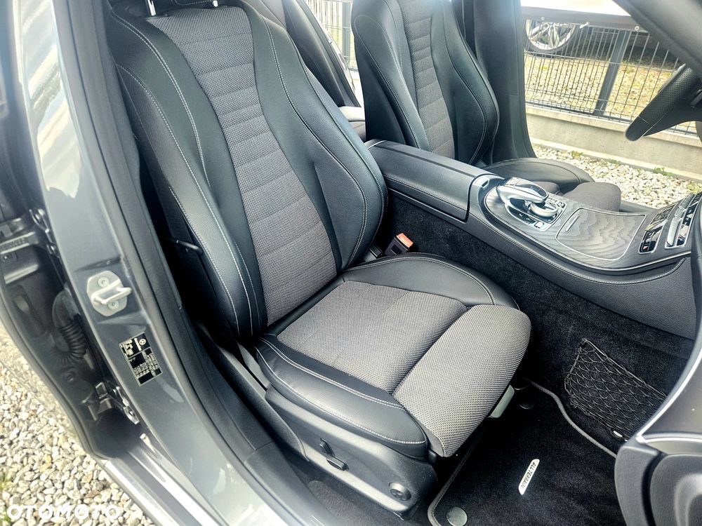 Mercedes-Benz Klasa E 220 d 4-Matic All-Terrain - 23