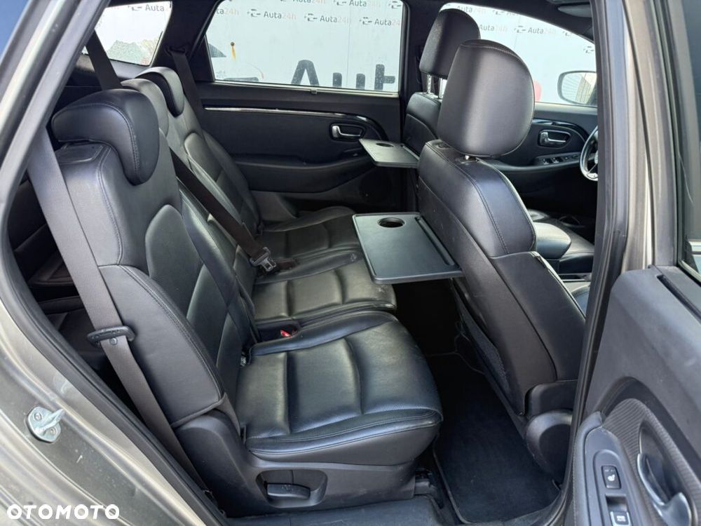 Kia Carens 1.7 CRDi Spirit - 17