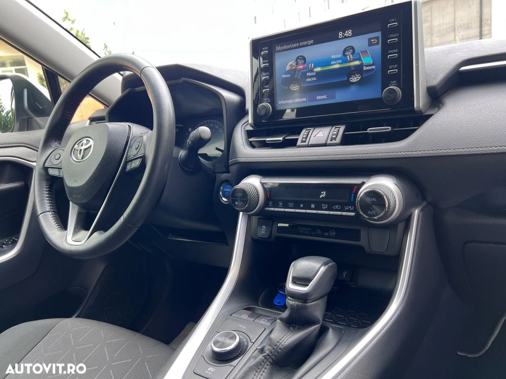 Toyota RAV4 - 23