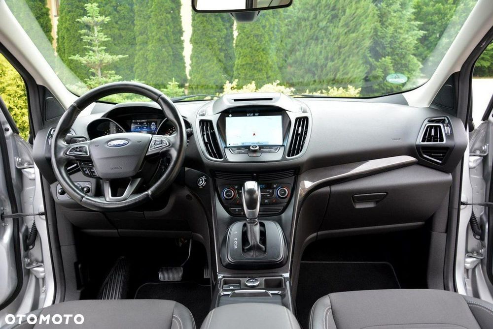 Ford Kuga 2.0 TDCi 4x4 Titanium - 26