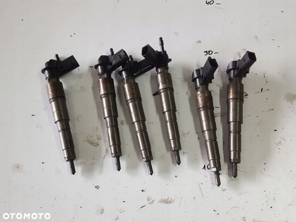 BMW X5 E70 E60 E90 3.0 D 286KM M57N2 WTRYSK WTRYSKIWACZ - 1