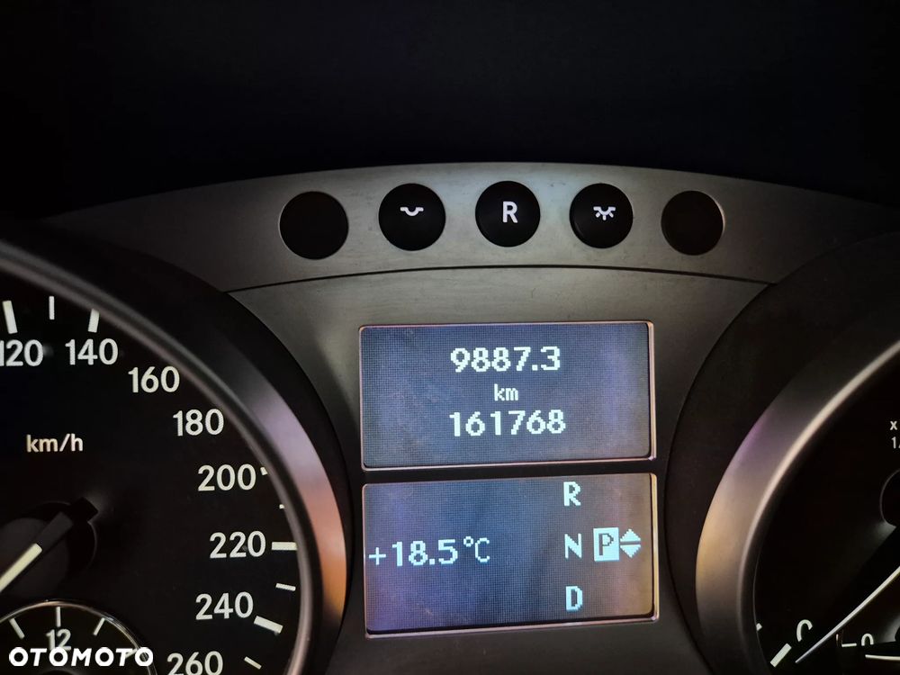 Mercedes-Benz ML 320 CDI 4-Matic - 29