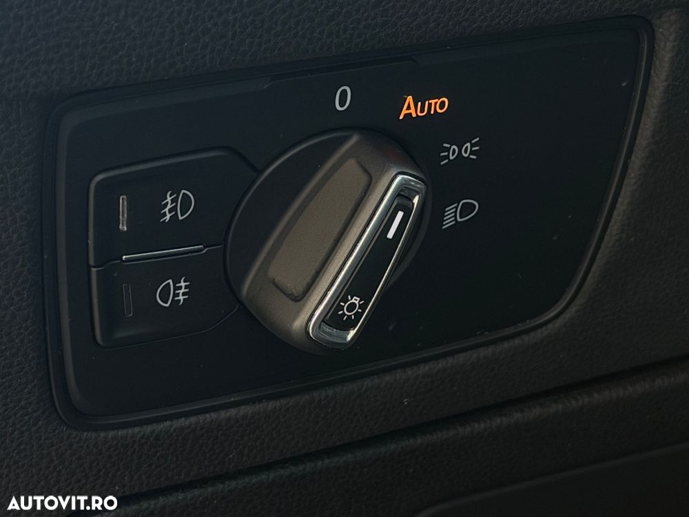 Volkswagen Passat 2.0 TDI SCR DSG Highline - 20