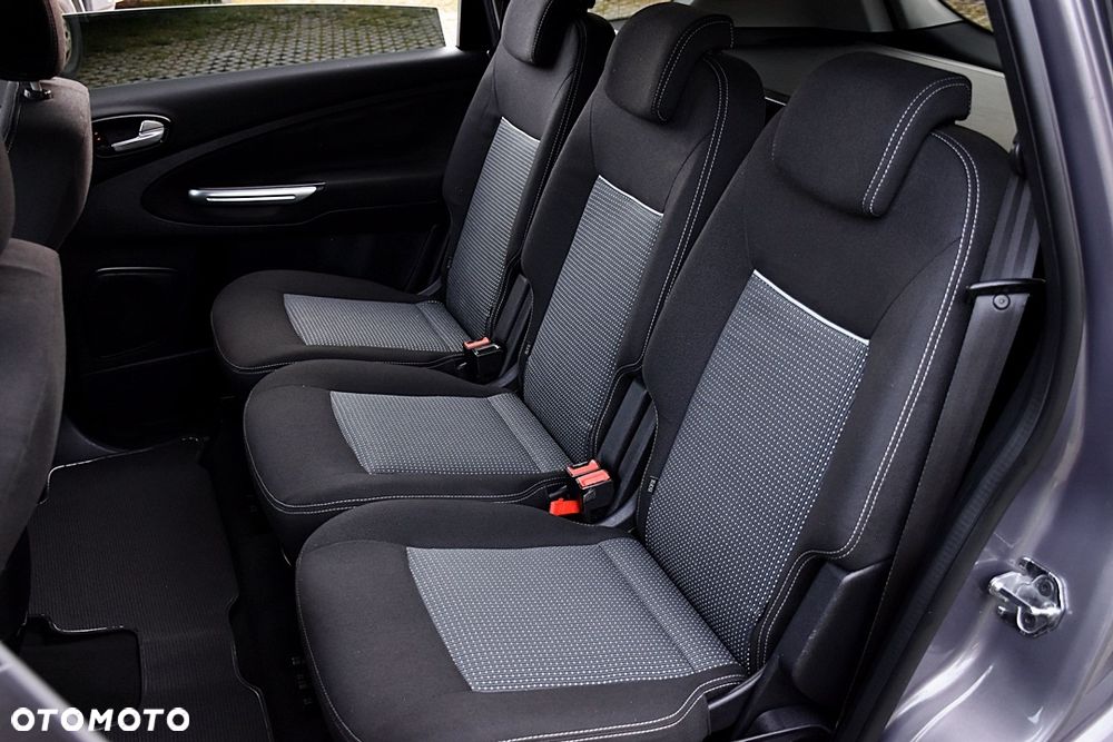 Ford S-Max 2.0 TDCi DPF Business Edition - 36