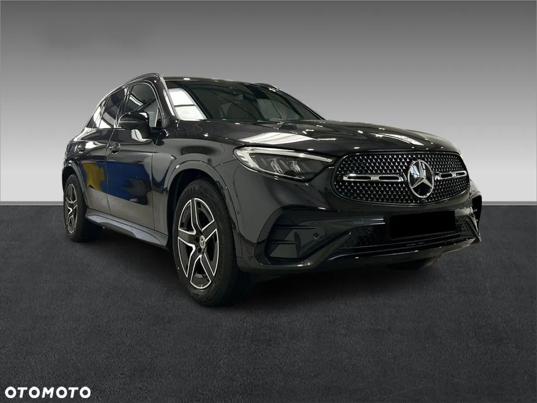 Mercedes-Benz GLC 220 d mHEV 4-Matic AMG Line - 4