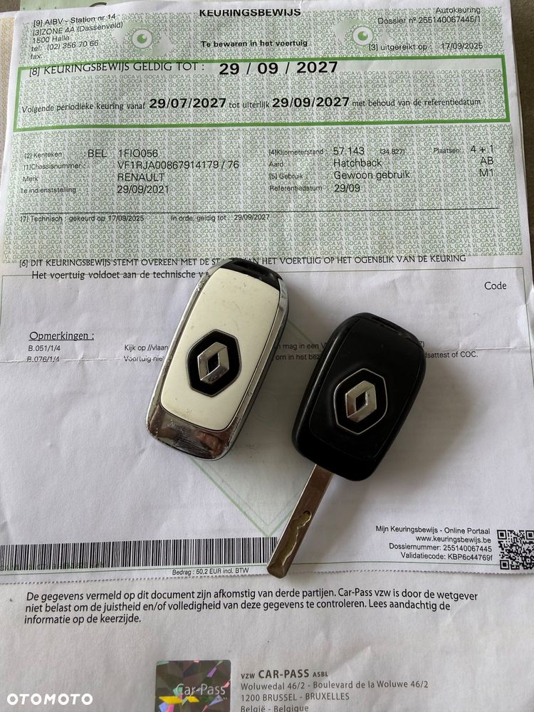 Renault Clio - 11