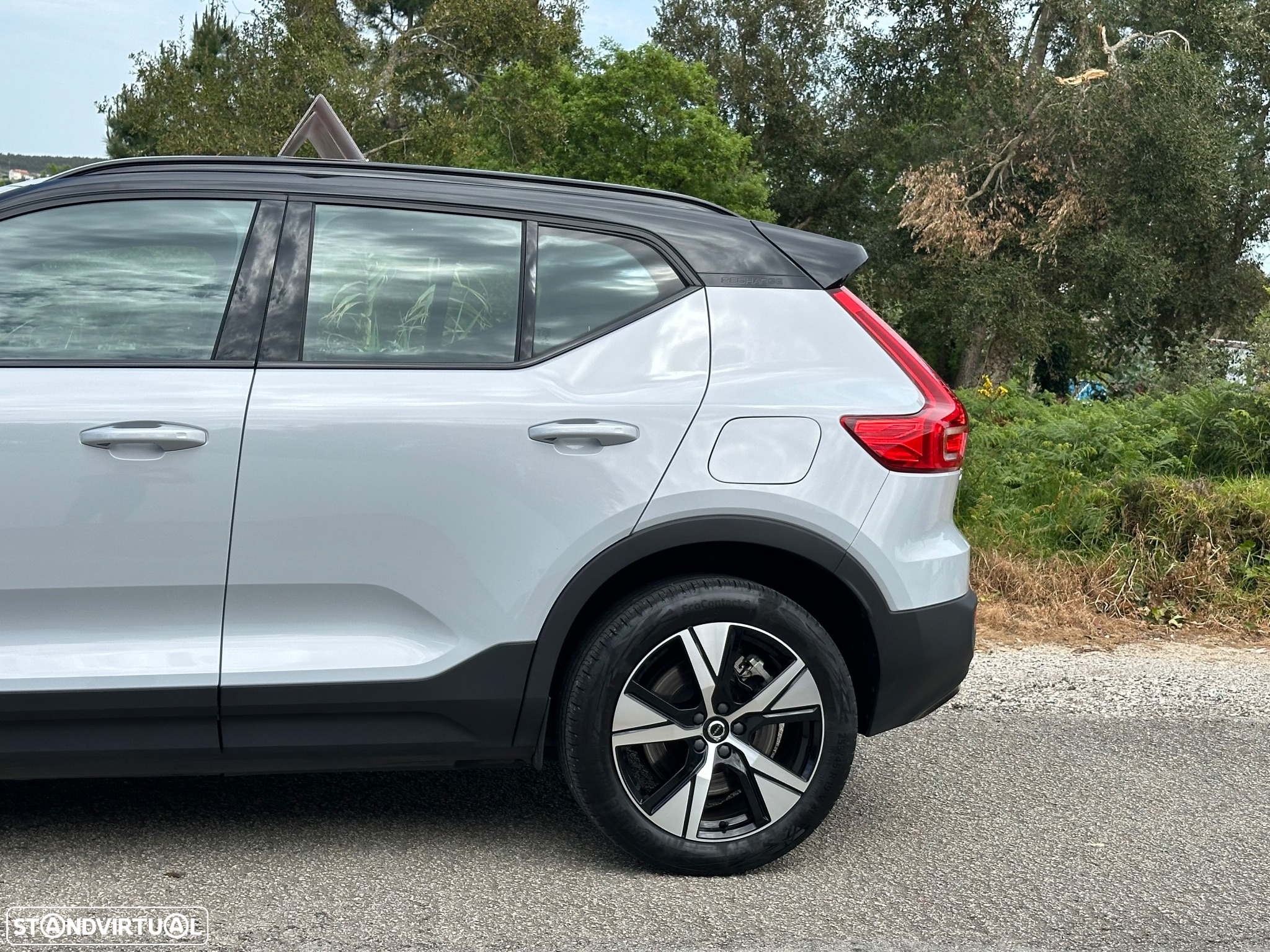 Volvo XC 40 Recharge Plus - 3