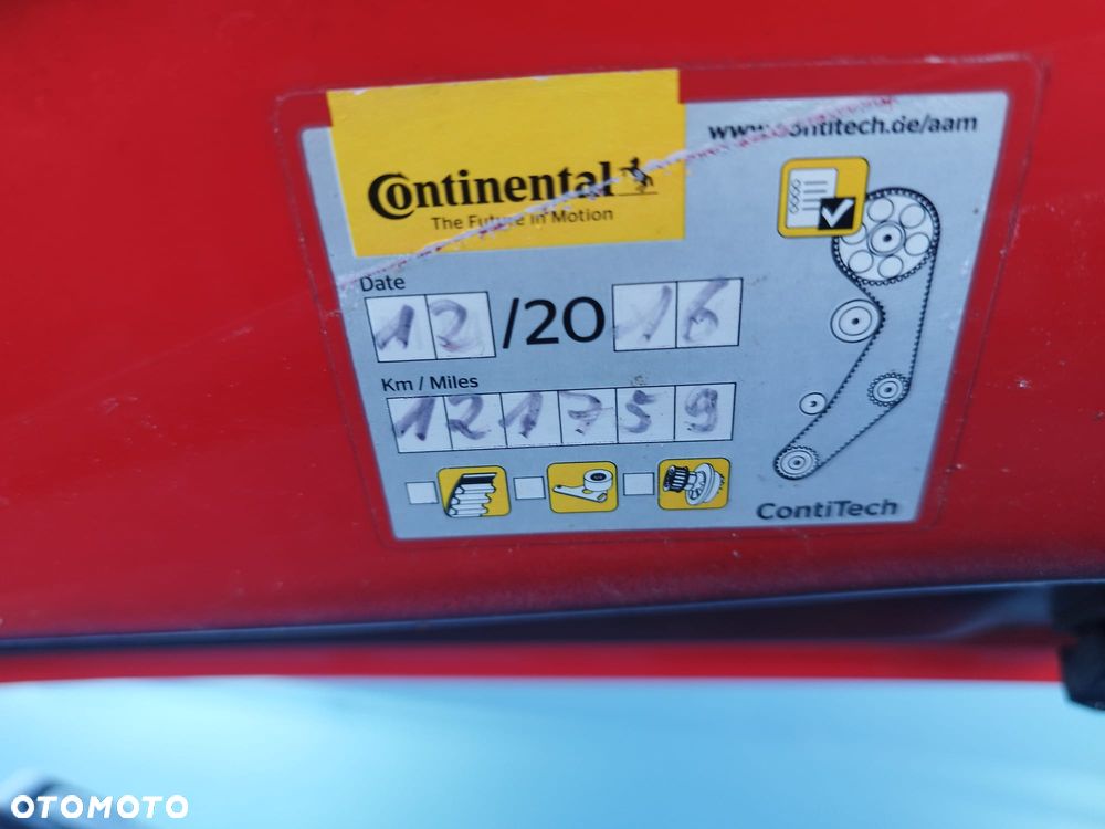 Volkswagen Golf - 20