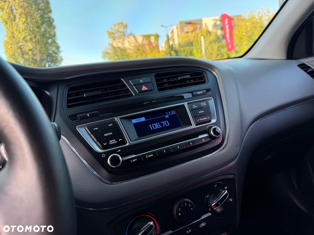 Hyundai i20 1.2 BlueDrive Fresh - 25