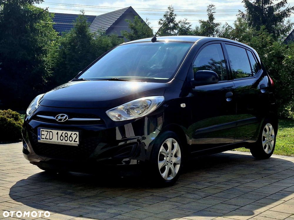 Hyundai i10 1.1 FIFA WM Edition - 16