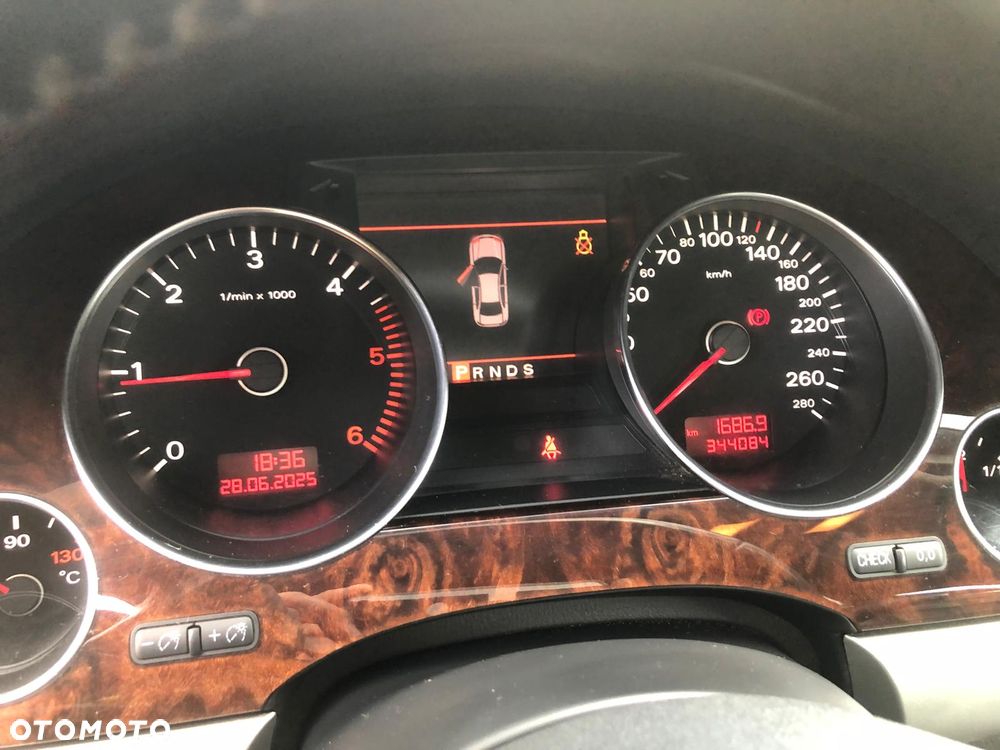 Audi A8 3.0 TDI L Quattro - 15