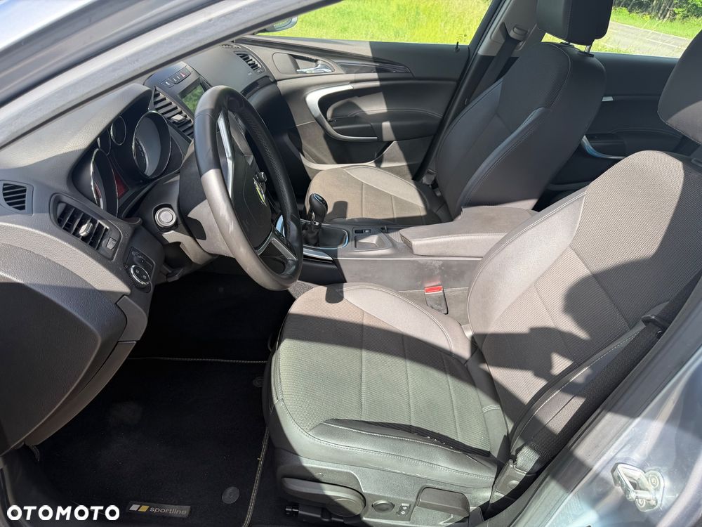 Opel Insignia 1.8 Design Edition - 18