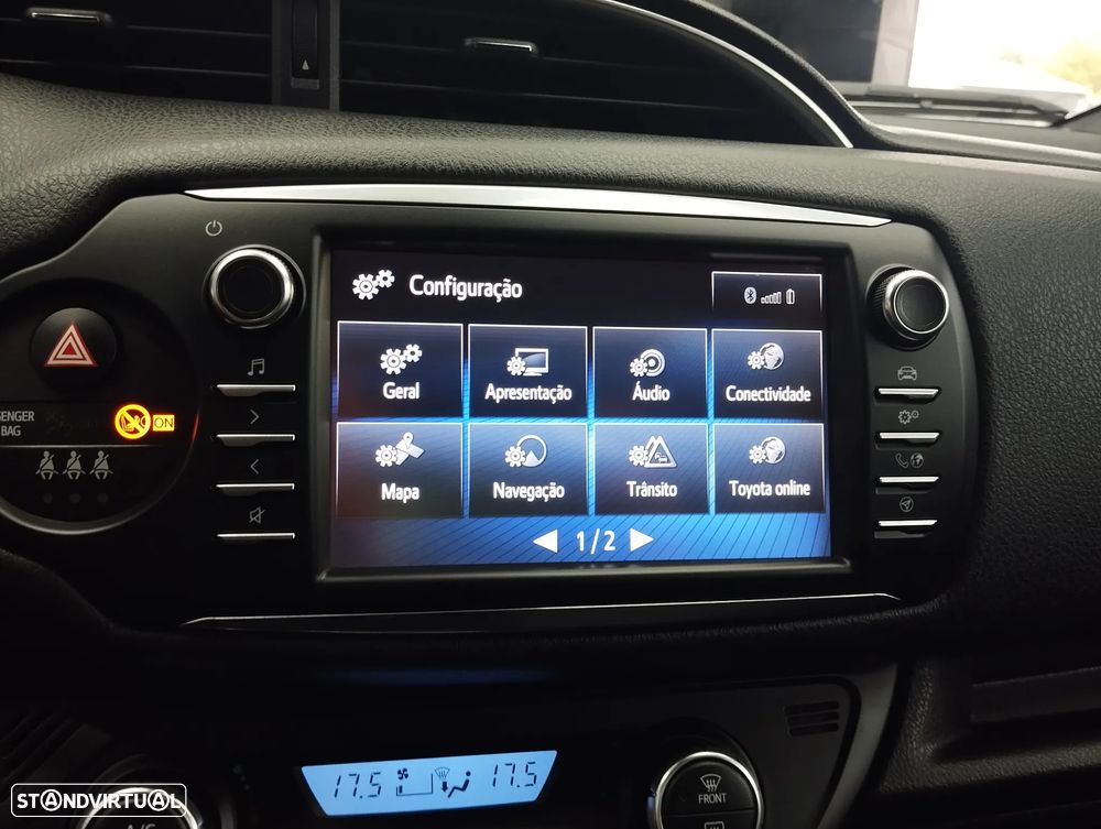 Toyota Yaris 1.5 HSD Square Collec.White - 29