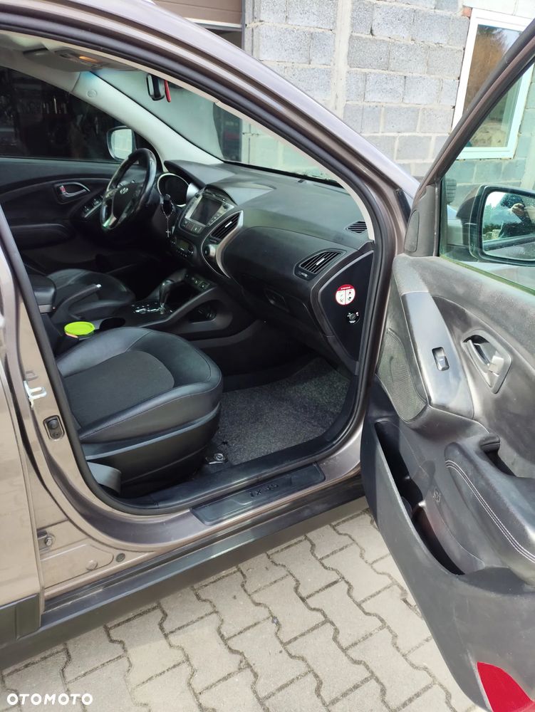 Hyundai ix35 2.0 CRDi 4WD Automatik Premium - 22