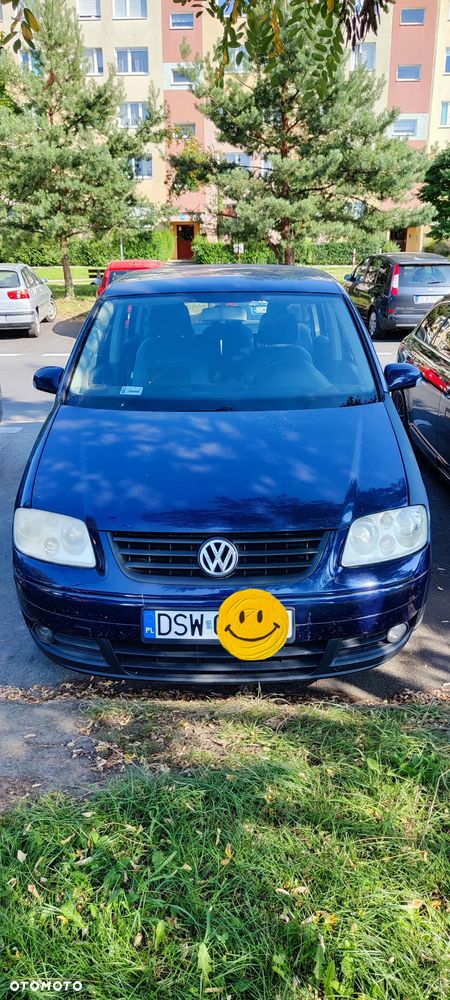 Volkswagen Touran 1.9 TDI Basis - 1